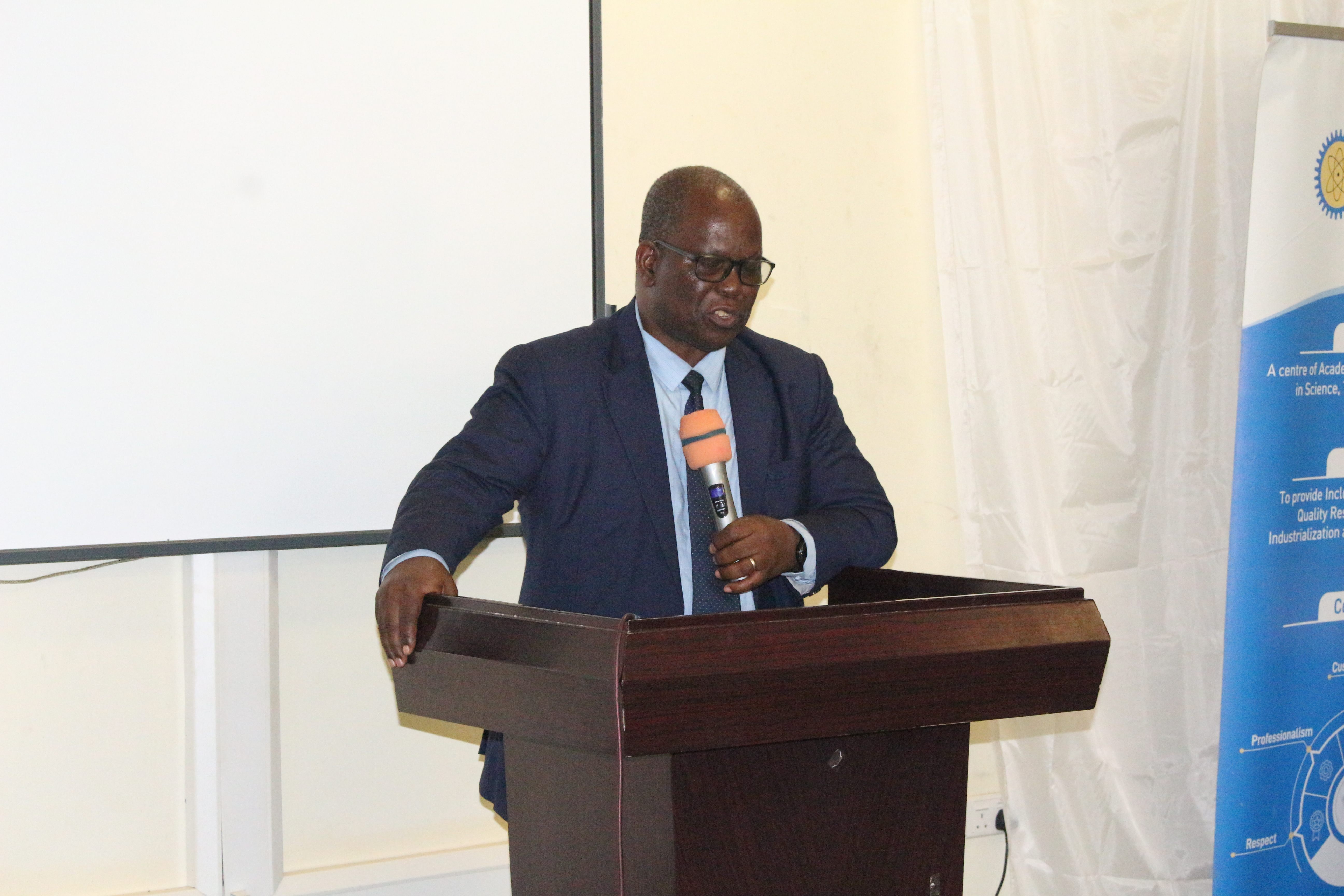 Prof. Fanuel Tagwira, addressing delegates during the HEAP benchmarking activity